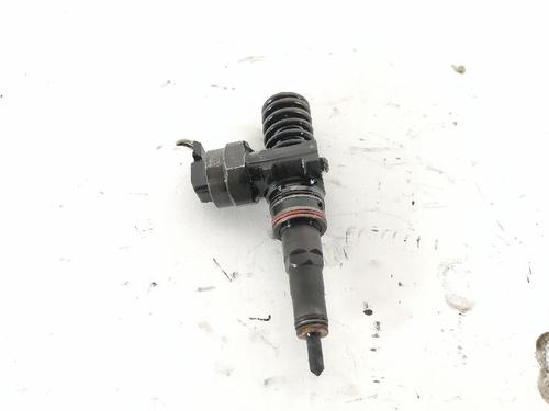 Used Injector VW BORA I (1J2) 1.9 TDI (101 hp) 27626304
