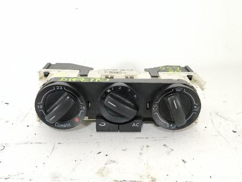 Used Climate control Climate control VW POLO IV (9N_, 9A_) 1.4 16V (80 hp) 33652034 33652034