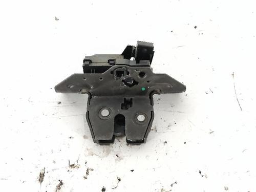 tailgate-lock-opel-astra-j-p10-2009-2010-2011-2012-2013-2014-2015-2016-27420805 main image