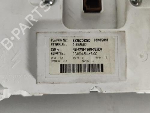 Instrument cluster PEUGEOT 308 II (LB_, LP_, LW_, LH_, L3_) 1.2 THP 130 | BP27424009C47 
