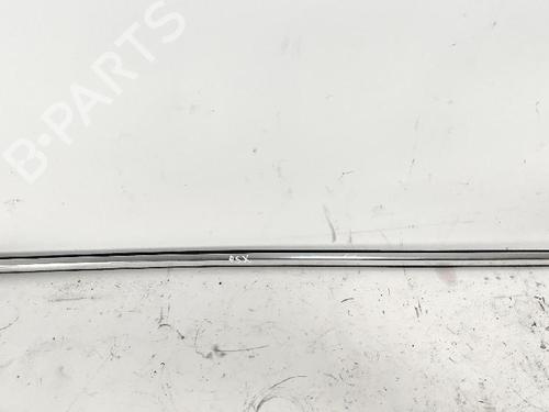 door-moulding-trim-vw-cc-b7-358-2011-2012-2013-2014-2015-2016-2017-27427639 main image