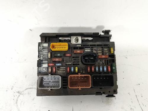 fuse-box-citroen-c5-iii-break-rw_-2008-2009-2010-2011-2012-2013-2014-2015-2016-2017-31064324 main image