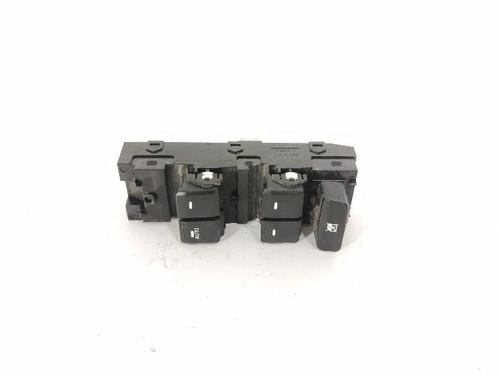 Used Left front window switch Left front window switch HYUNDAI i20 ACTIVE (IB, GB) 1.4 CRDI (90 hp) 40062210 40062210