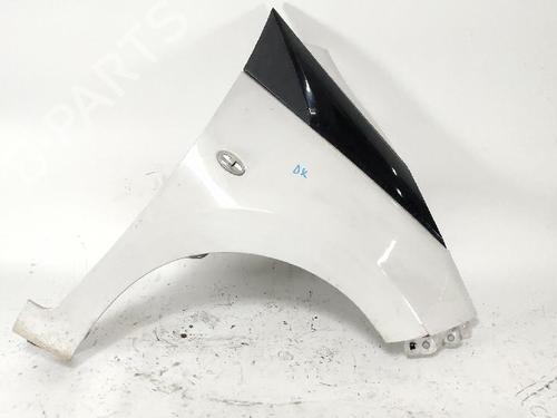 right-front-fenders-toyota-aygo-_b4_-2014-37168974 main image