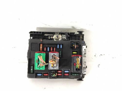 Used Fuse box Fuse box 36899778 36899778