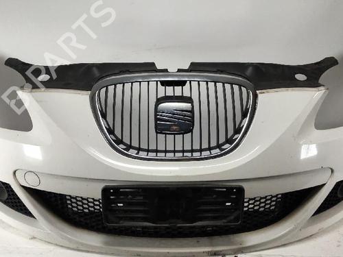Used Front bumper SEAT LEON (1P1) 1.9 TDI (105 hp) 28804372