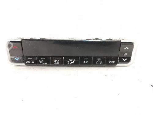 Used Climate control Climate control 38498506 38498506