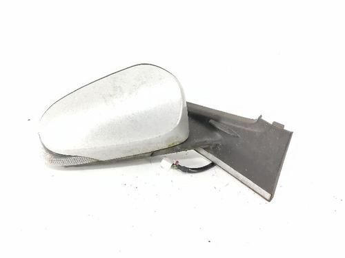 right-mirror-toyota-yaris-_p13_-2010-2011-2012-2013-2014-2015-2016-2017-2018-2019-2020-33569839 main image