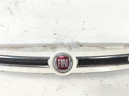 grille-fiat-panda-169_-2003-33112926 main image