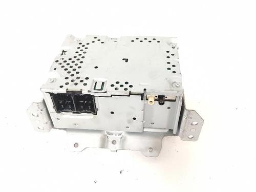 Used Radio Radio 37682932 37682932