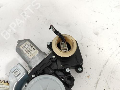 Left front window motor TOYOTA YARIS (_P9_) 1.3 VVT-i (SCP90_, SCP90R) | BP27418997E21 