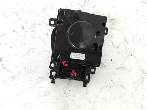 Switch BMW 3 Convertible (E93) 320 i | BP36833836I30 - Image 2