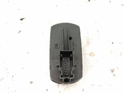 Left front window switch OPEL CORSA D (S07) 1.3 CDTI (L08, L68) | BP27432374I27 - Image 2