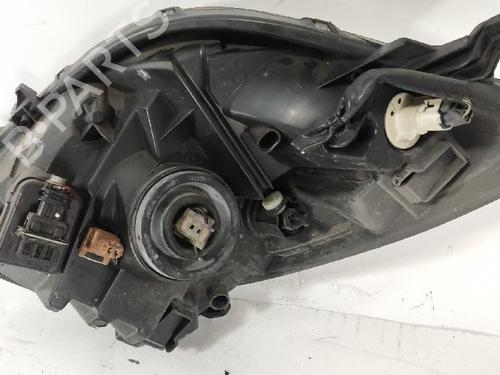 Right headlight TOYOTA YARIS (_P9_) 1.0 VVT-i (KSP90_, KSP90R) | BP30192009C29