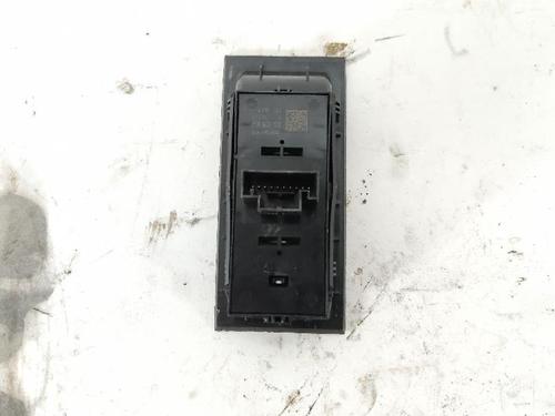 Left front window switch SKODA OCTAVIA III Combi (5E5, 5E6) 2.0 TDI | BP37434938I27 - Image 2