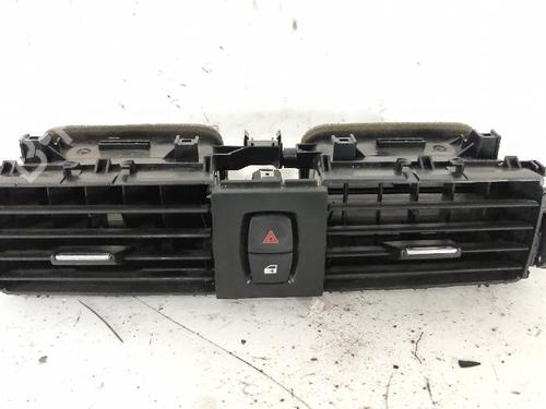 Luftventilen Luftventilen BMW 3 Touring (F31) 320 d (184 hp) 33811657 33811657