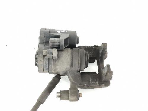 Højre bremsekaliber bag AUDI A3 (8V1, 8VK) 1.6 TDI (110 hp) 27418686