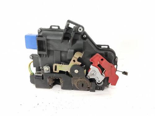 Rear right lock VW TOURAN (1T1, 1T2) 2.0 TDI | BP27925612C99 
