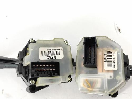 Steering column stalk HYUNDAI i30 Estate (FD) 1.4 | BP27420381I23 