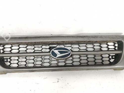 Calandre DAIHATSU FEROZA Hard Top (F300) 1.6 16V 4x4 (86 hp) 32103305