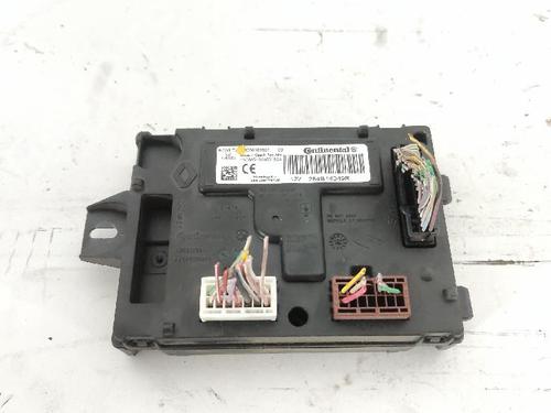 Used Electronic module DACIA SANDERO II TCe 90 (B8M1, B8MA, B8AC) (90 hp) 31871243