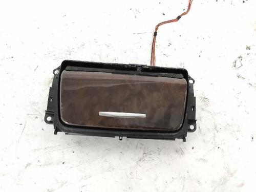 glove-box-bmw-3-convertible-e93-2006-2007-2008-2009-2010-2011-2012-2013-36833834 main image