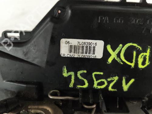 Rear right lock VW GOLF PLUS V (5M1, 521) 1.9 TDI | BP27432571C99 