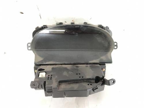 Used Instrument cluster TOYOTA YARIS (_P1_) 1.3 (NCP10, SCP12_) (86 hp) 27426340