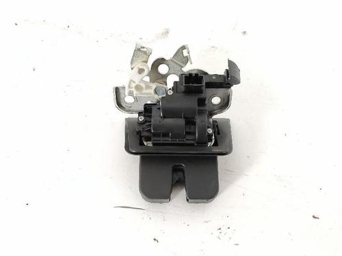 Used Tailgate lock Tailgate lock AUDI A3 (8V1, 8VK) 2.0 TDI (184 hp) 33400803 33400803