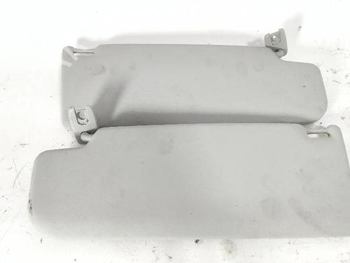 Used Left sun visor VW GOLF PLUS V (5M1, 521) 1.4 TSI (160 hp) 27411246