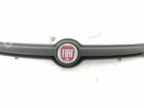 grille-fiat-panda-312_-319_-2012-27426547 main image