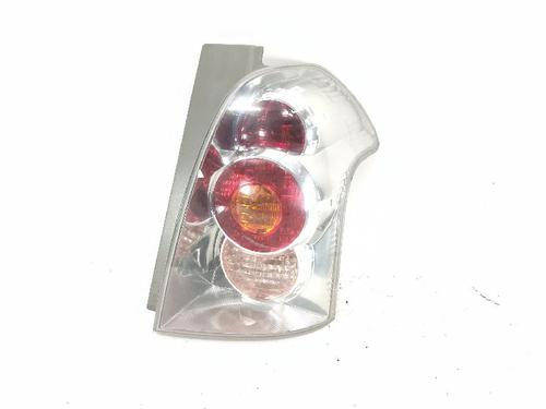 Used Right taillight Right taillight TOYOTA COROLLA Verso (ZER_, ZZE12_, R1_) 2.2 D-4D (AUR10_, AUR10R) (136 hp) 27424437 27424437