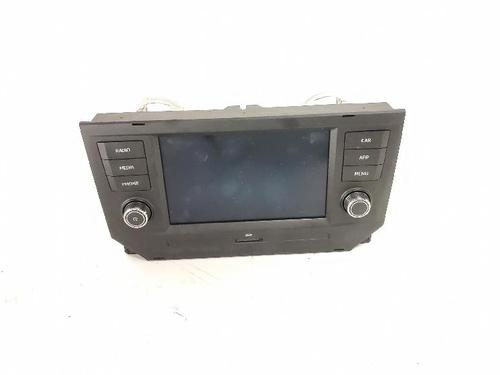radio-seat-arona-kj7-kjp-2017-38744318 main image