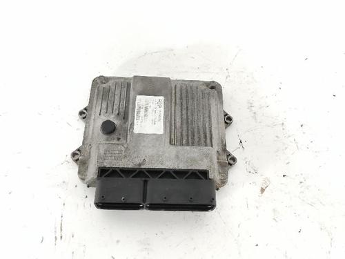 Used Engine control unit (ECU) FIAT PANDA (169_) 1.3 D Multijet (169.AXC1A) (70 hp) 27416538