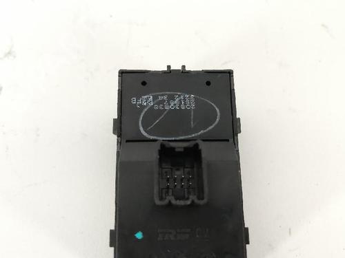 Left front window switch CHEVROLET ORLANDO (J309) 2.0 D | BP27431101I27