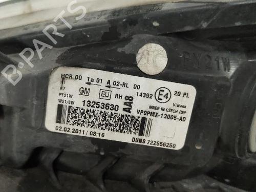 Right headlight OPEL MERIVA B MPV (S10) 1.7 CDTI (75) | BP27431802C29 