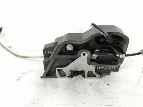 Used Front left lock BMW 1 (E87) 118 d (122 hp) 27413907