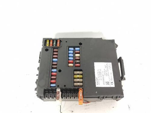 Used Control unit Control unit SMART FORTWO Coupe (451) 1.0 (451.331, 451.380) (71 hp) 30872065 30872065