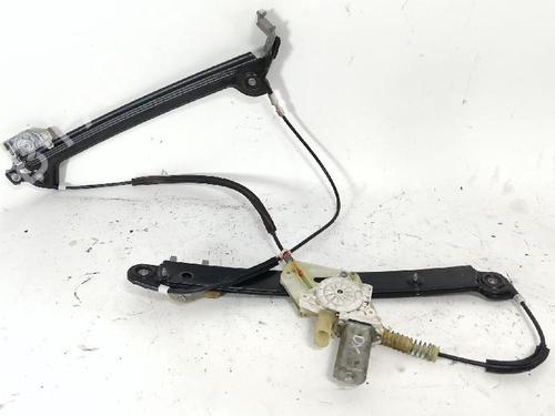 Vindusheismotor høyre foran BMW 1 Coupe (E82) 120 d (177 hp) 29968577