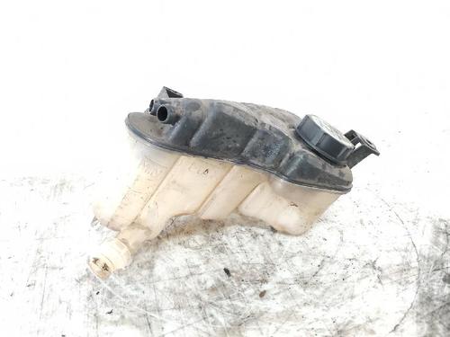 expansion-tank-land-rover-range-rover-evoque-l538-2011-2012-2013-2014-2015-2016-2017-2018-2019-36595902 main image