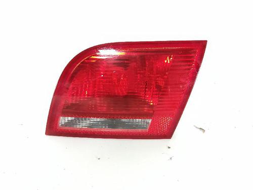 Højre baglygte AUDI A3 (8P1) 2.0 TDI (136 hp) 27421128