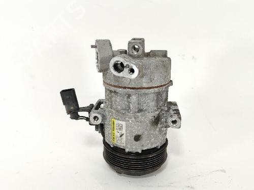 Used AC compressor AC compressor VW LOAD UP! (121, 122, BL1, BL2) 1.0 (60 hp) 33686832 33686832