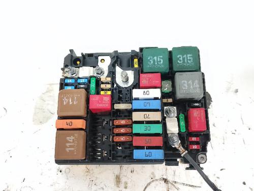fuse-box-citroen-c3-iii-sx-2016-27429724 main image