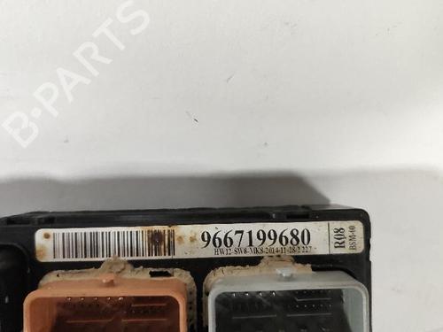 Fuse box CITROËN C3 II (SC_) 1.2 VTi 82 | BP32490959E1