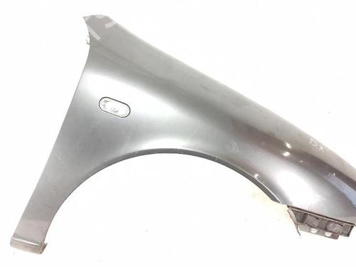 Forkjerm høyre SEAT LEON (1M1) 1.6 16 V (105 hp) 28123104