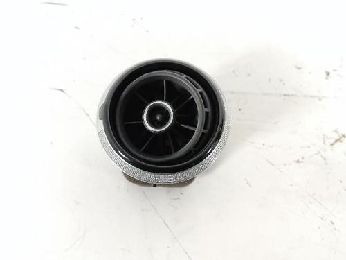 air-vent-audi-a3-8v1-8vk-2012-2013-2014-2015-2016-2017-2018-2019-2020-33400801 main image