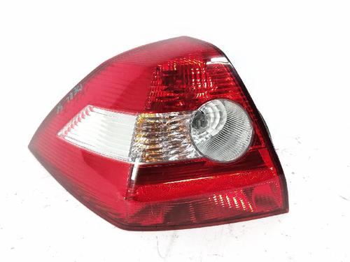 left-taillight-renault-megane-ii-saloon-lm01_-2003-27418508 main image