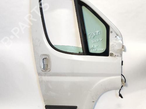 Used Right front door FIAT DUCATO Bus (250_) 140 Multijet 2,3 D (140 hp) 27426299