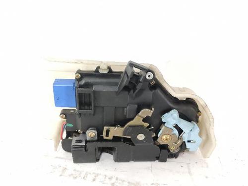 Front right lock VW TOURAN (1T1, 1T2) 1.9 TDI | BP27587951C97