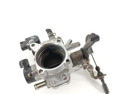 Throttle body TOYOTA YARIS (_P1_) 1.0 (SCP10_, SCP10R) | BP27417215M82 